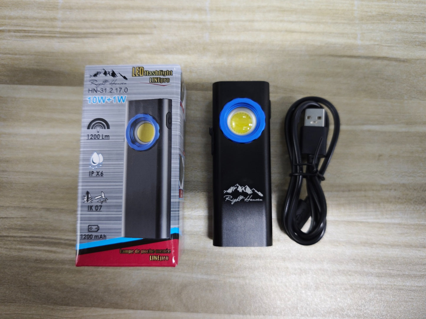LINEpro Magnetic Work Light                   Hands-free