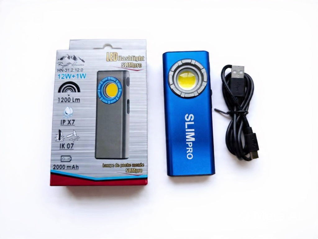 SLIMpro EDC Pocket Light                      Carry Every Day